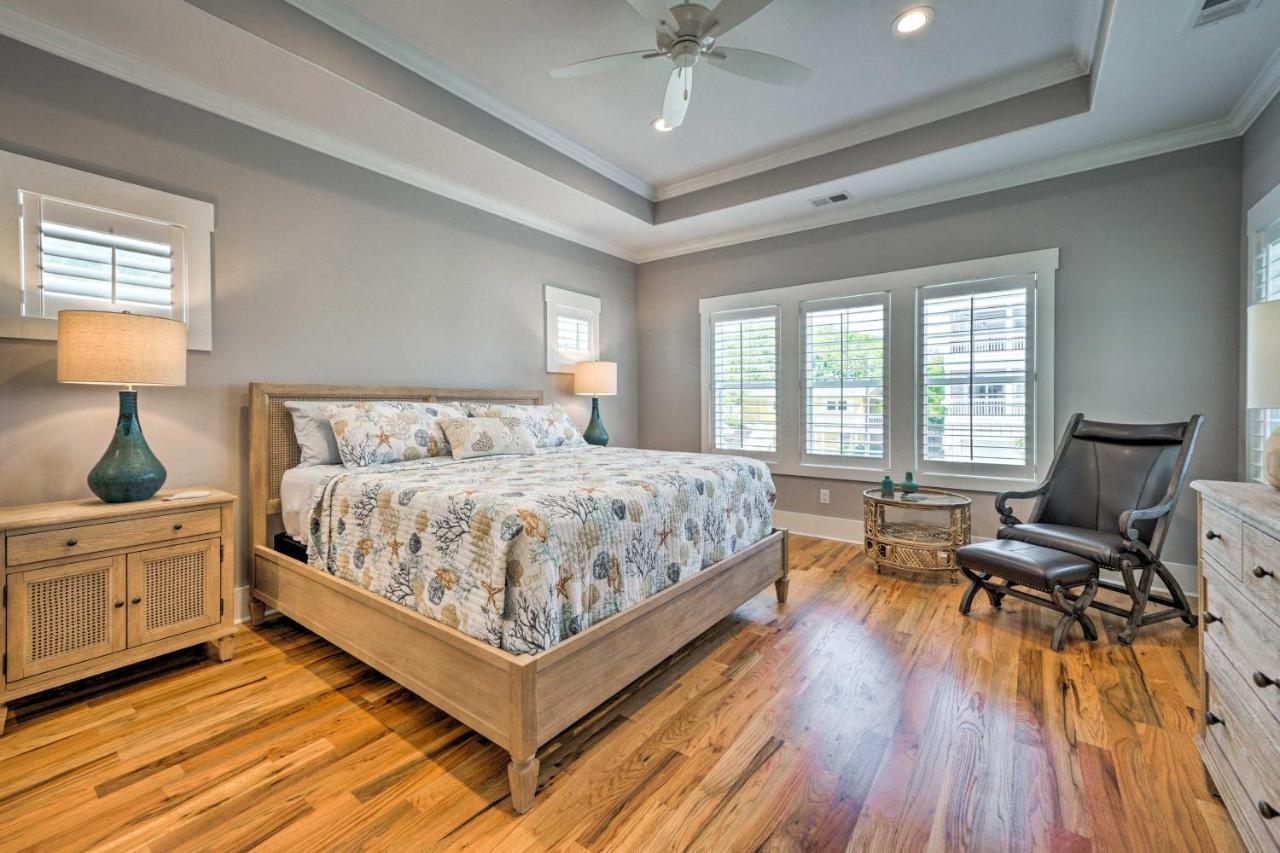 Bright Coastal Abode With Porch And Beach Access! Carolina Beach Buitenkant foto