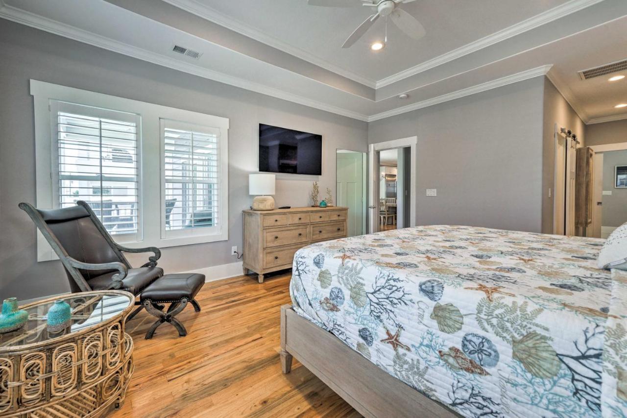 Bright Coastal Abode With Porch And Beach Access! Carolina Beach Buitenkant foto