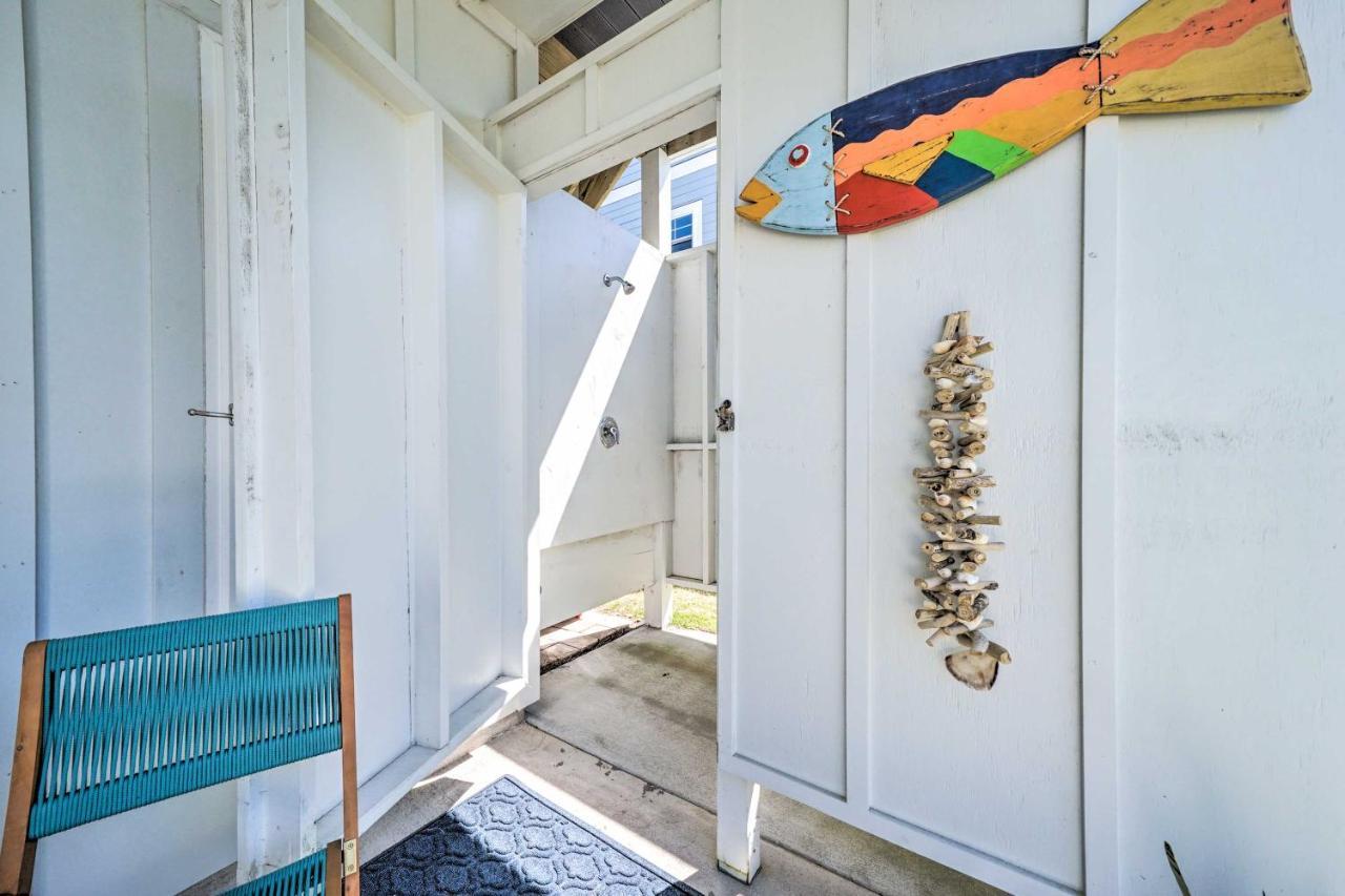 Bright Coastal Abode With Porch And Beach Access! Carolina Beach Buitenkant foto